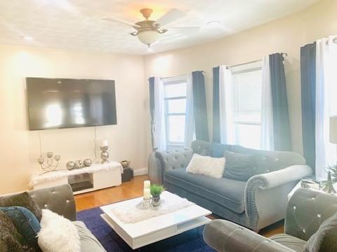 15 Sherman St, Everett, MA 02149 photo 5