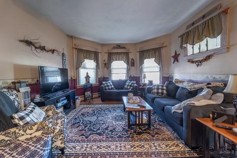 116 Pilgrim Ave, Worcester, MA 01604 photo 4