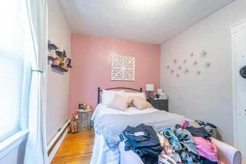 116 Pilgrim Ave, Worcester, MA 01604 photo 8