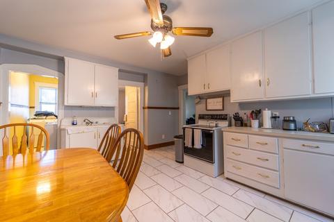 116 Pilgrim Ave, Worcester, MA 01604 photo 15