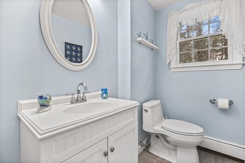 231 Prospect St, Hingham, MA 02043 photo 9