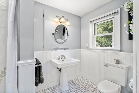 81 Exchange St, Millis, MA 02054 photo 13