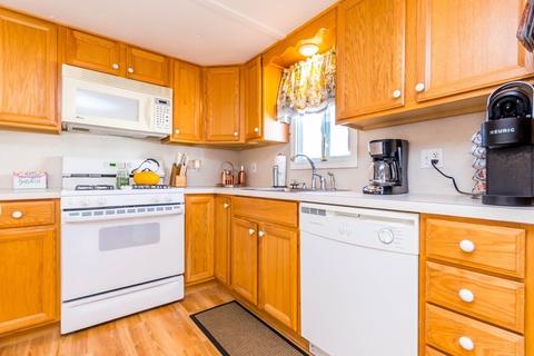 8 11th St, Wareham, MA 02558 photo 8