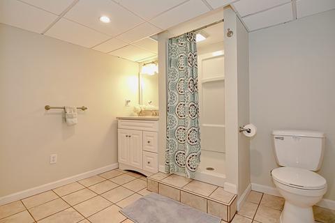 68 Spring St, Wakefield, MA 01880 photo 32