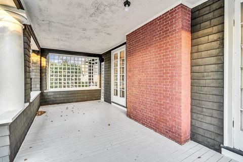 213 Harris Ave, Woonsocket, RI 02895 photo 9
