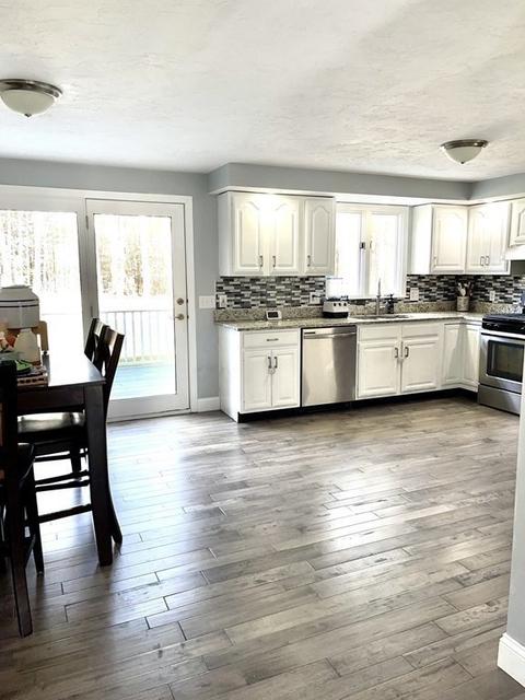 67 Cedarmill Dr, Raynham, MA 02767 photo 8