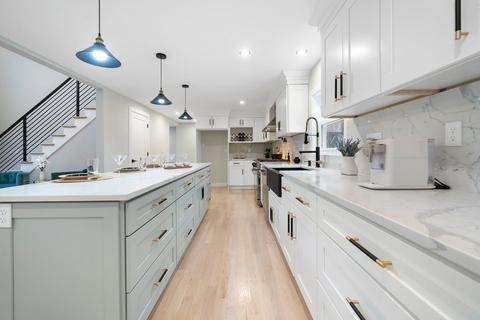35 Marcus Rd, Sharon, MA 02067 photo 3