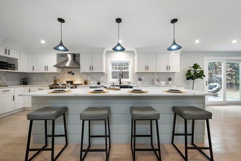 35 Marcus Rd, Sharon, MA 02067 photo 5