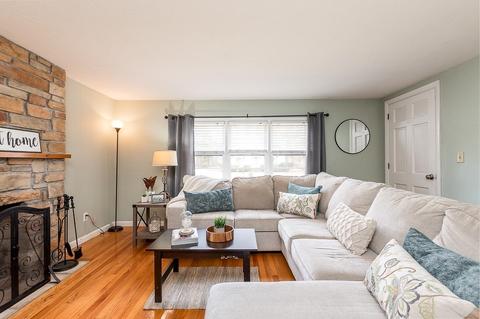 77 Swifts Beach Rd, Wareham, MA 02571 photo 7