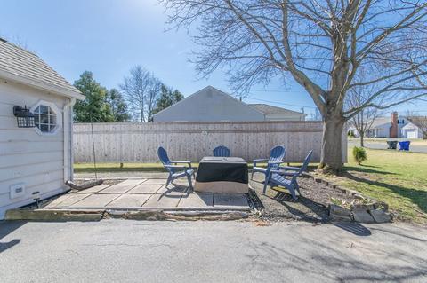 409 Gillette Ave, Springfield, MA 01118 photo 37
