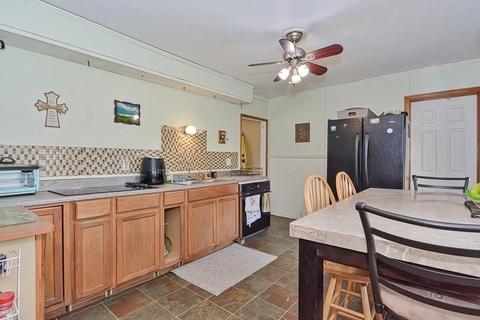 14 Barnes, Ware, MA 01082 photo 10