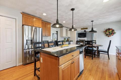12 Hillside Dr, Georgetown, MA 01833 photo 11