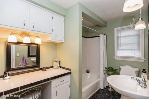 318 Commonwealth Ave, Springfield, MA 01108 photo 23