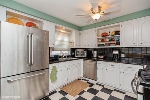 318 Commonwealth Ave, Springfield, MA 01108 photo 4