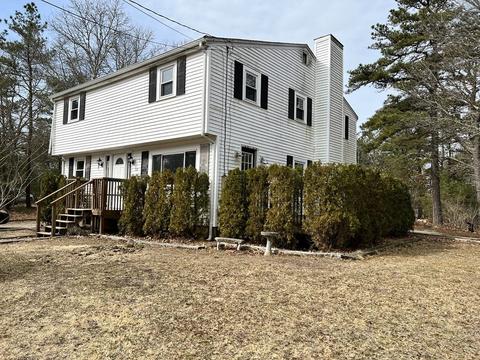 102 Wareham Lake Shores Dr, Wareham, MA 02538 photo 2
