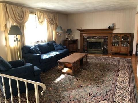 30 Deborah Dr, Reading, MA 01867 photo 2