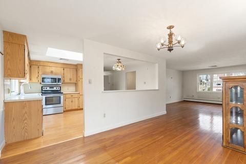 9 Browning Ter, Reading, MA 01867 photo 10