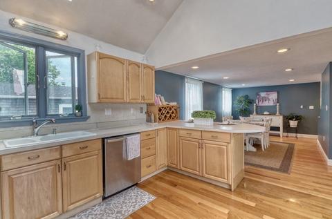 3 Oak Tree, Dedham, MA 02026 photo 11