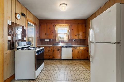27 Brookside Ave, Danvers, MA 01923 photo 14