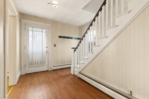 27 Brookside Ave, Danvers, MA 01923 photo 6