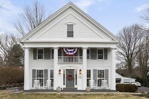 2 Crescent St, Stow, MA 01775 photo 1
