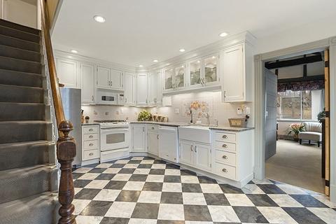 2 Crescent St, Stow, MA 01775 photo 10
