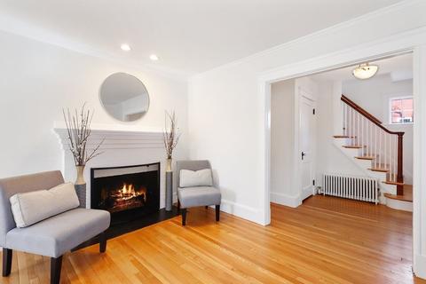 6 Maple Rd, Melrose, MA 02176 photo 4