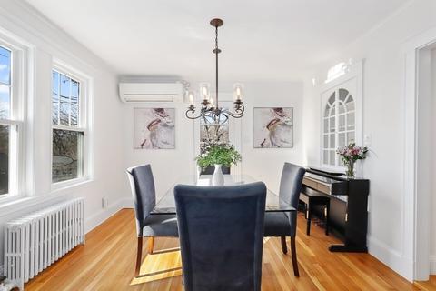 6 Maple Rd, Melrose, MA 02176 photo 9