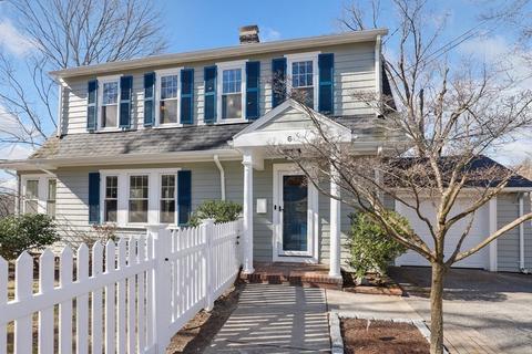 6 Maple Rd, Melrose, MA 02176 photo 2