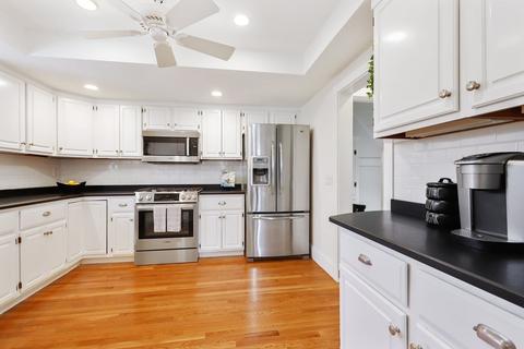 6 Maple Rd, Melrose, MA 02176 photo 14