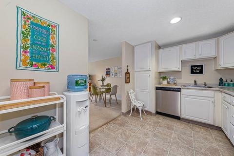 2 Ocean Ave #2I, Gloucester, MA 01930 photo 12