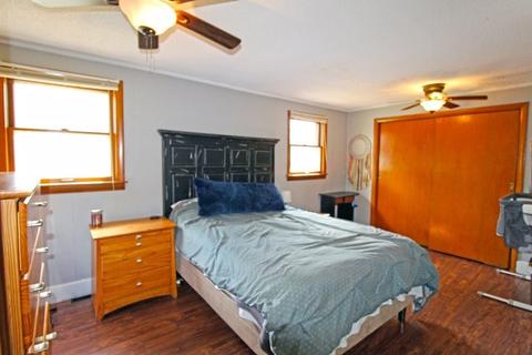 27 Riverside Dr, Orange, MA 01364 photo 8