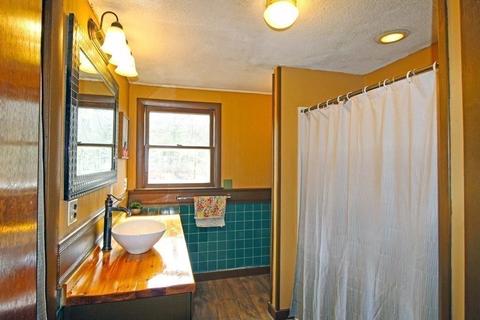 27 Riverside Dr, Orange, MA 01364 photo 11