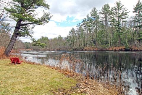 27 Riverside Dr, Orange, MA 01364 photo 2