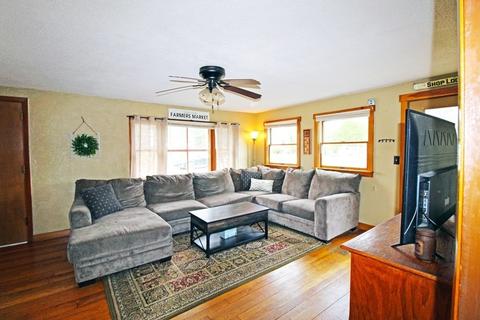 27 Riverside Dr, Orange, MA 01364 photo 4