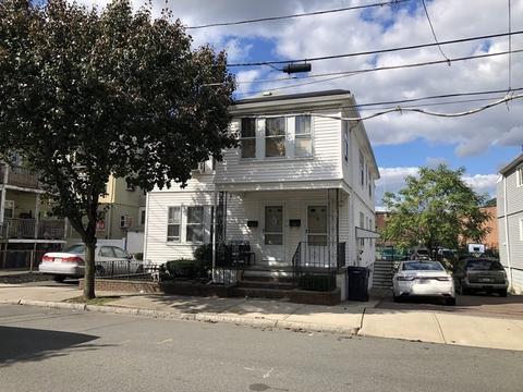 129 Clarence St, Everett, MA 02149 photo 1