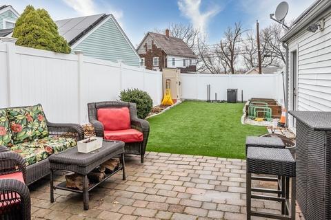 196 Riverside Dr, Dedham, MA 02026 photo 26