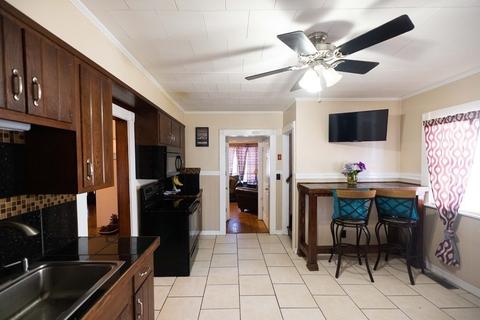 61 Dwight Rd, Springfield, MA 01129 photo 8