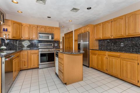 4 Briar Rd, Canton, MA 02021 photo 10