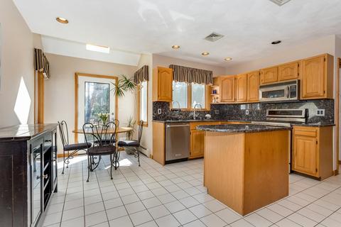 4 Briar Rd, Canton, MA 02021 photo 9