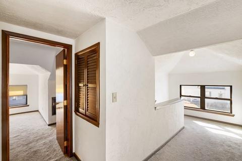 48 Hamilton St, Worcester, MA 01604 photo 30