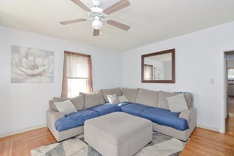 83 Ash St, Fall River, MA 02724 photo 9