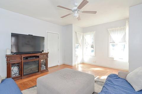 83 Ash St, Fall River, MA 02724 photo 8