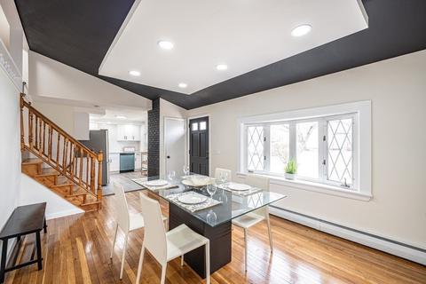 81 Garvey Dr, Springfield, MA 01119 photo 1