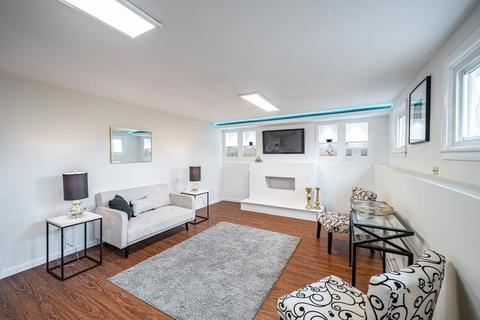 81 Garvey Dr, Springfield, MA 01119 photo 12