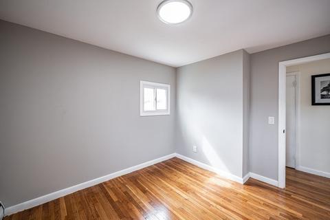 81 Garvey Dr, Springfield, MA 01119 photo 23