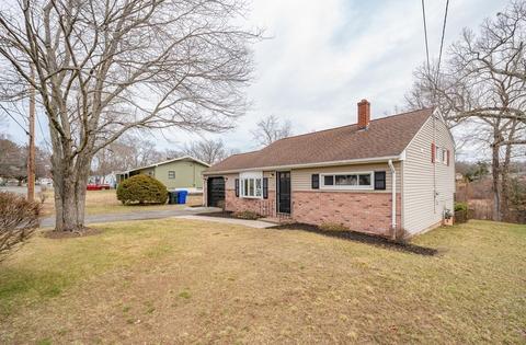 81 Garvey Dr, Springfield, MA 01119 photo 39