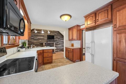 1408 Plumtree Rd, Springfield, MA 01119 photo 10