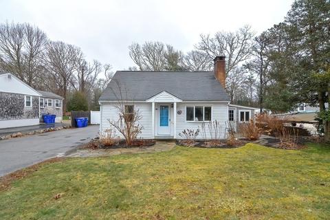 46 Thorne Rd, Bourne, MA 02532 photo 3