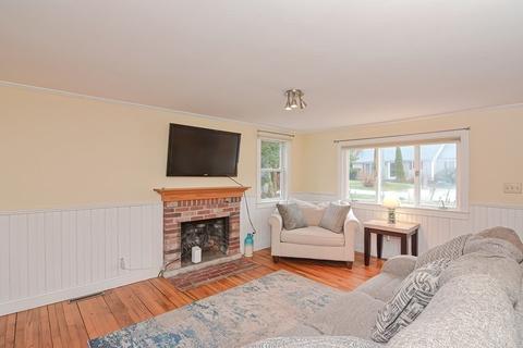 46 Thorne Rd, Bourne, MA 02532 photo 12